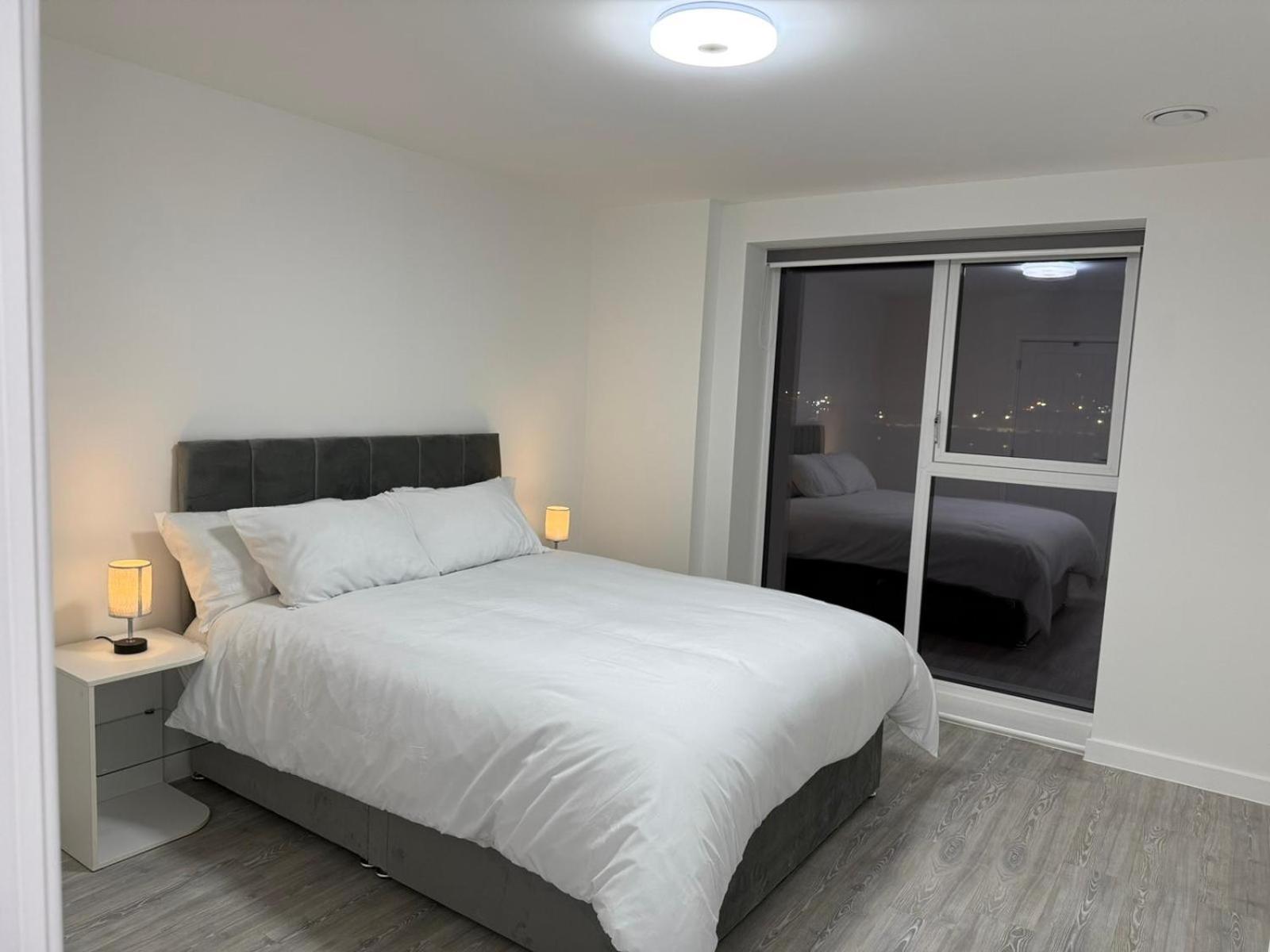 Serenity Waterfront 2 Bed Apartment Northfleet Exterior foto