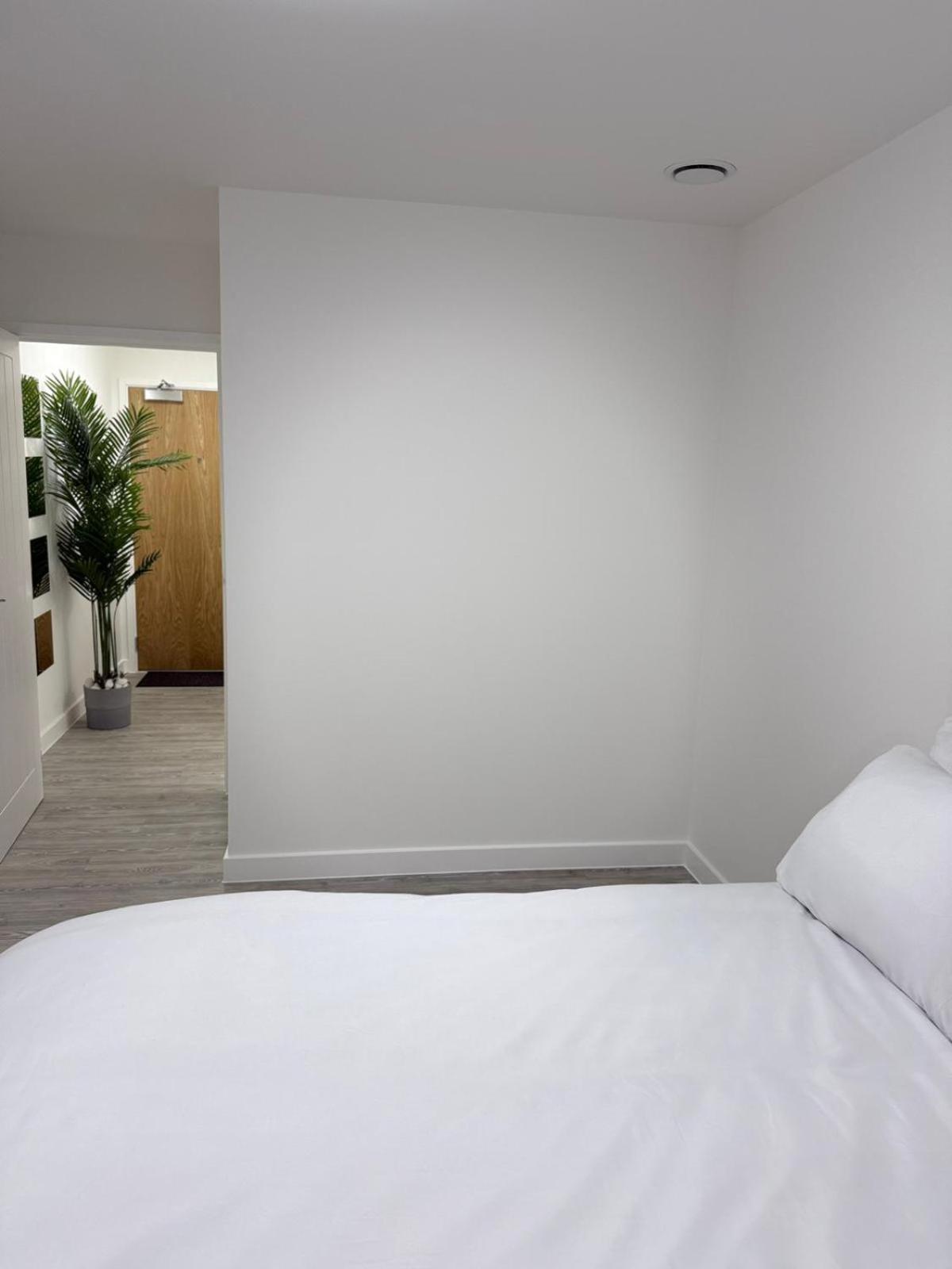 Serenity Waterfront 2 Bed Apartment Northfleet Exterior foto