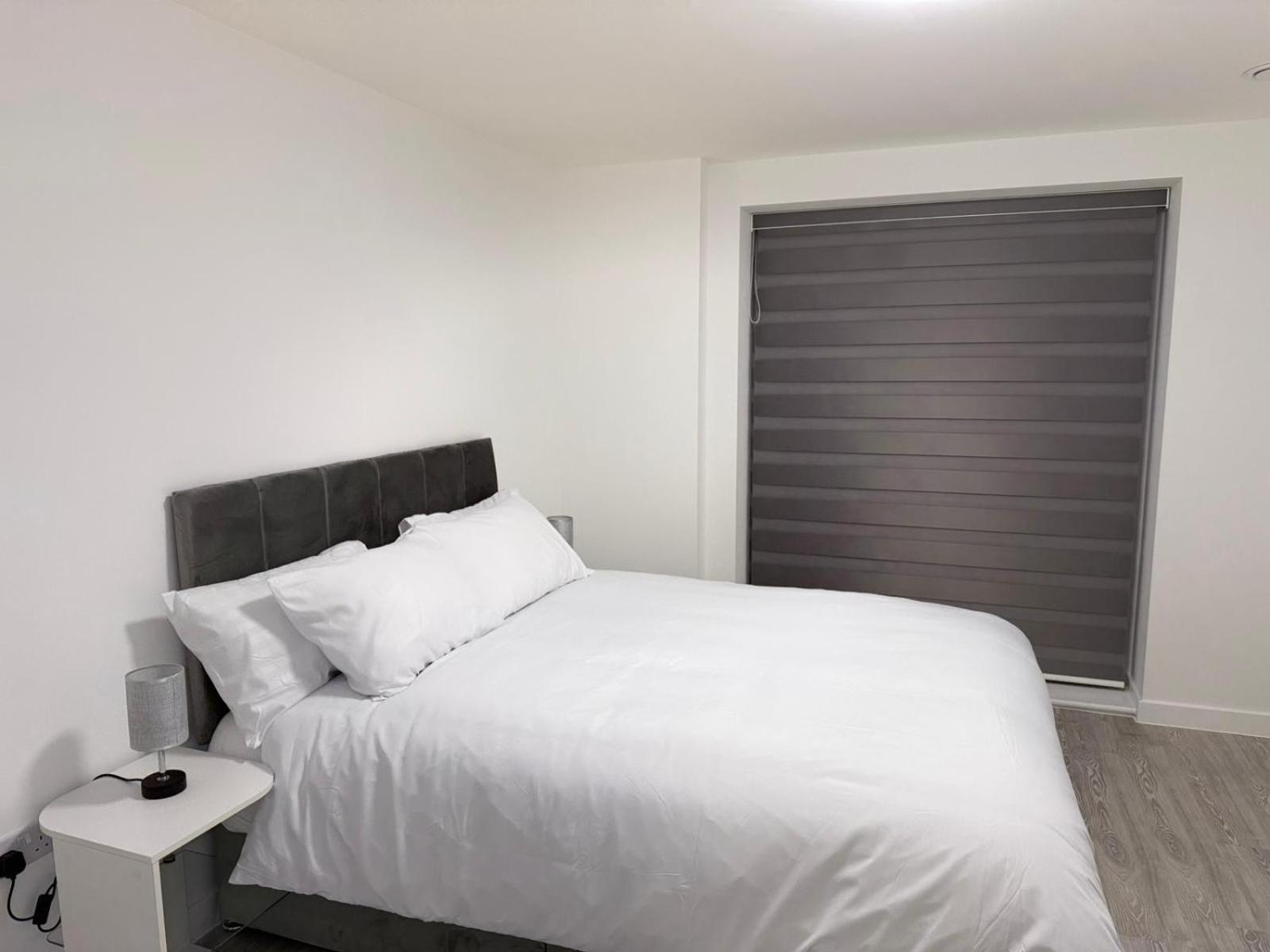 Serenity Waterfront 2 Bed Apartment Northfleet Exterior foto