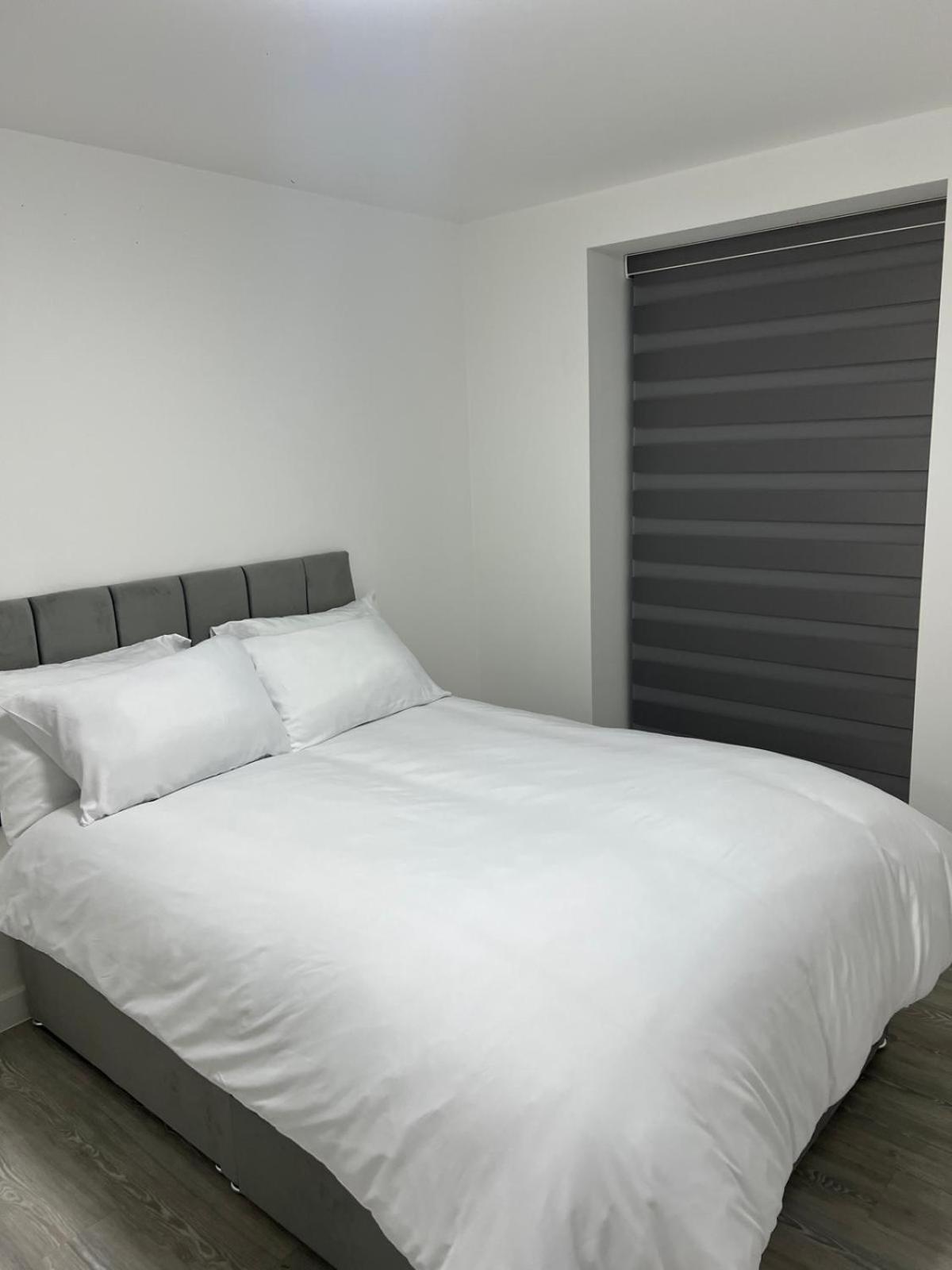 Serenity Waterfront 2 Bed Apartment Northfleet Exterior foto