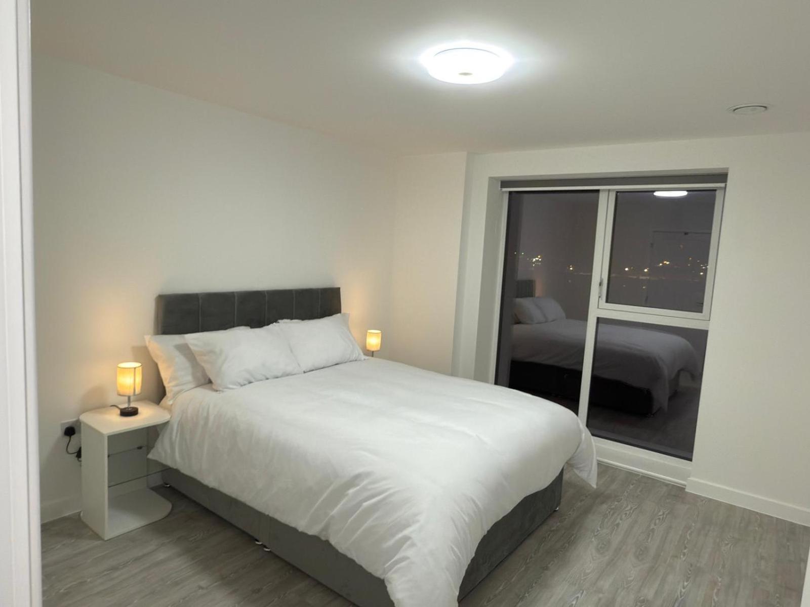 Serenity Waterfront 2 Bed Apartment Northfleet Exterior foto